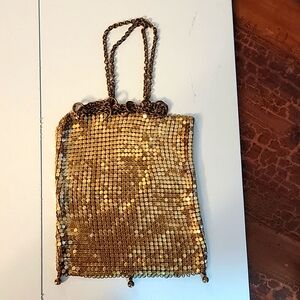 Whiting Davis Vintage Wristlet